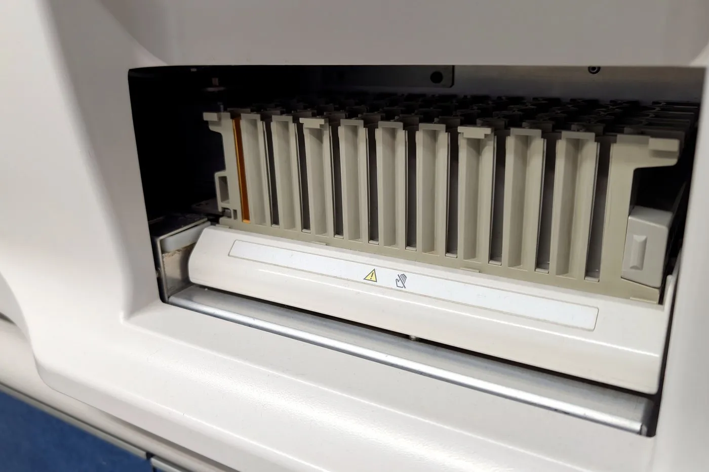 Analizador automatizado de Humalab